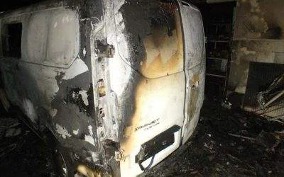 Tűzvédelmi szabályzat: Szolnoki autószerelő műhely gyulladt ki